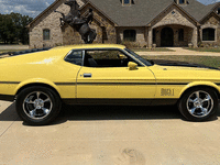 Image 5 of 21 of a 1972 FORD MUSTANG MACH 1