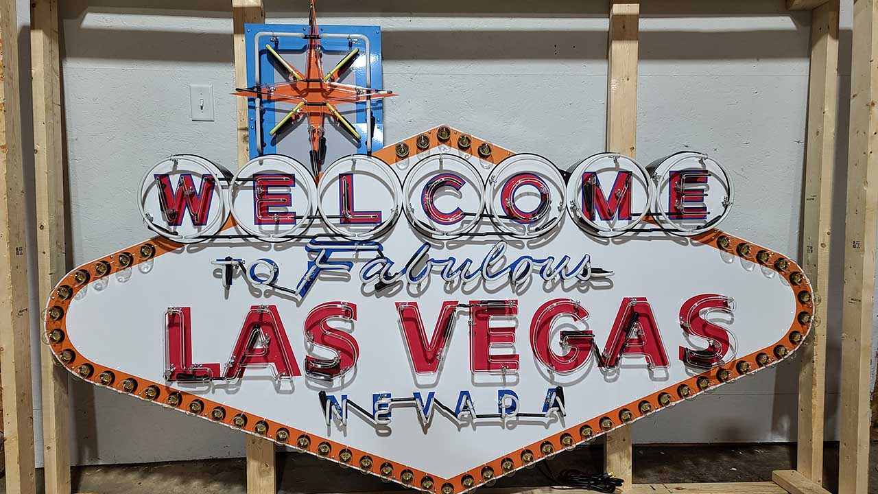 0th Image of a N/A LAS VEGAS ANIMATED TIN NEON