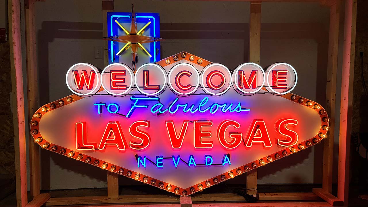 2nd Image of a N/A LAS VEGAS ANIMATED TIN NEON
