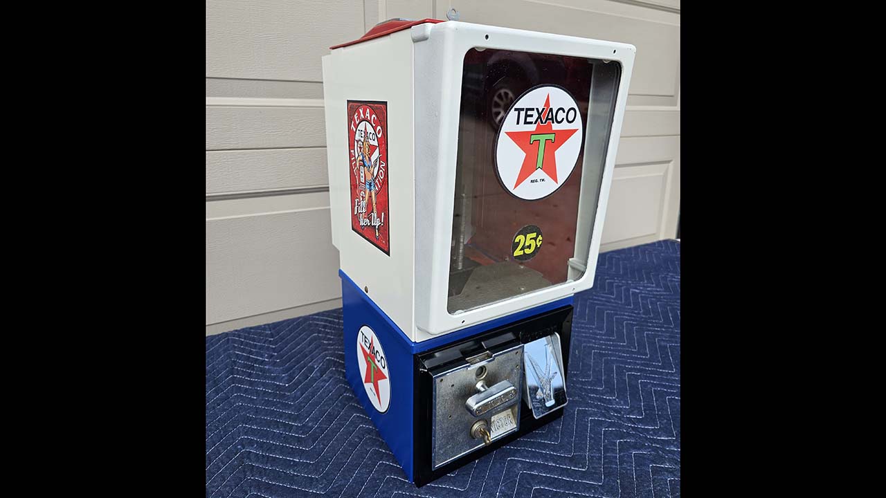 0th Image of a N/A TEXACO GUMBALL MACHINE