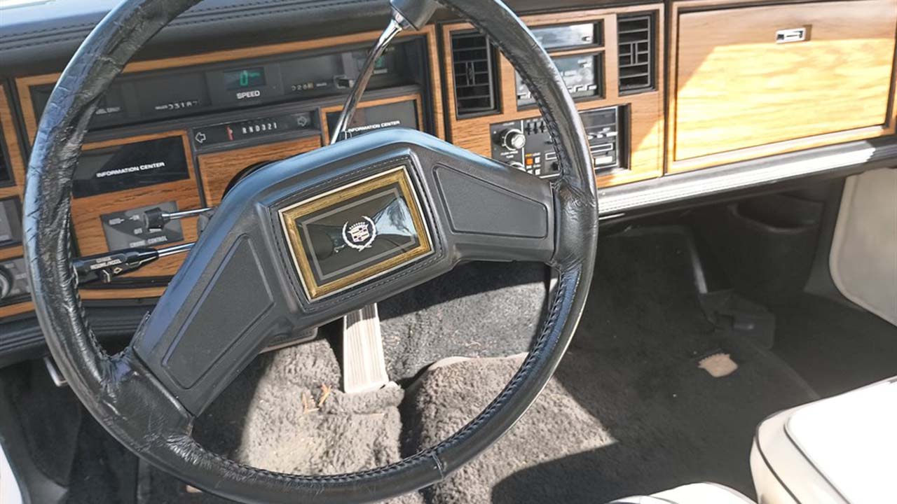 9th Image of a 1985 CADILLAC ELDORADO