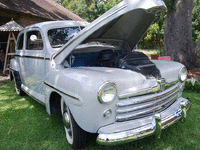 Image 6 of 28 of a 1947 FORD SUPER DELUXE