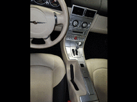 Image 21 of 25 of a 2005 CHRYSLER CROSSFIRE LIMITED