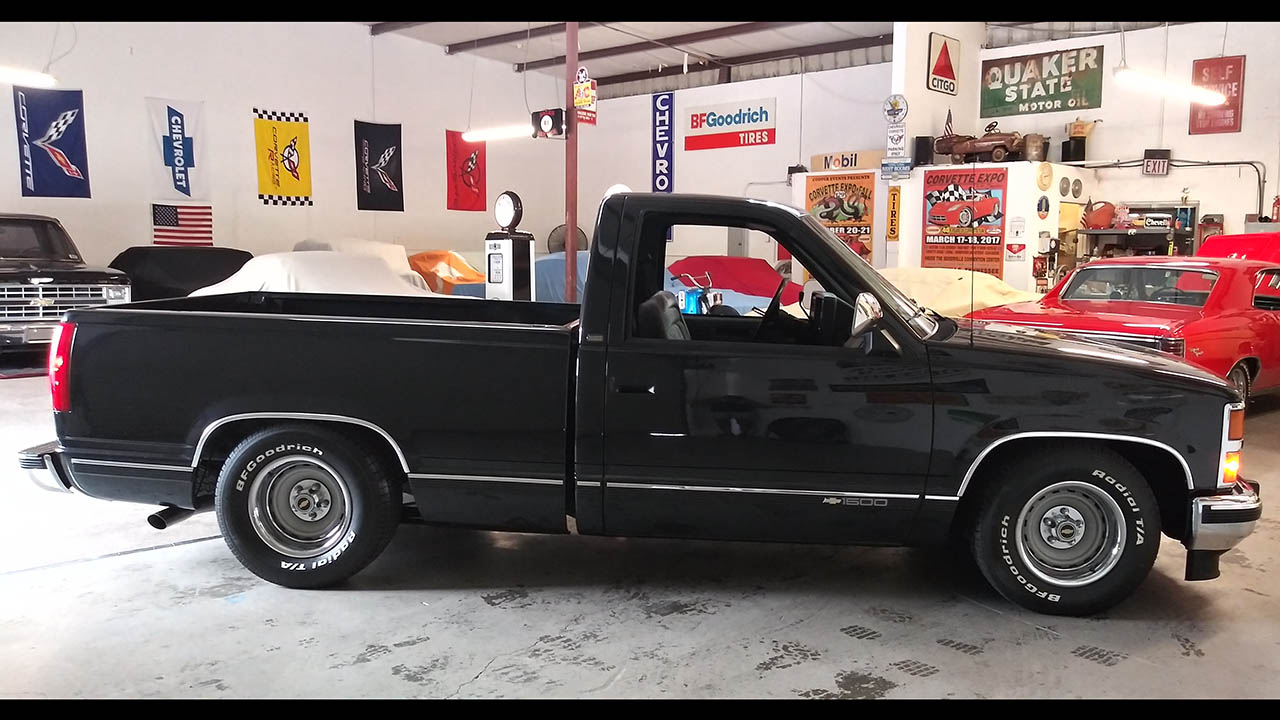 3rd Image of a 1989 CHEVROLET C1500