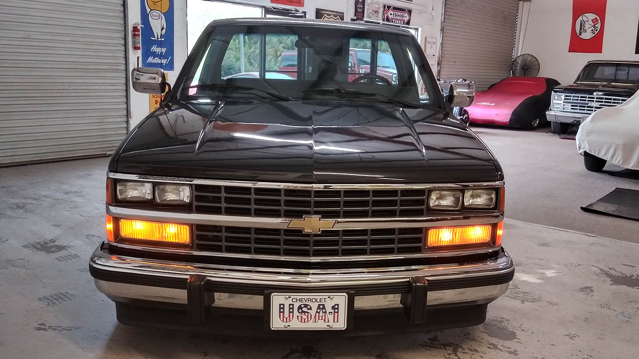 4th Image of a 1989 CHEVROLET C1500
