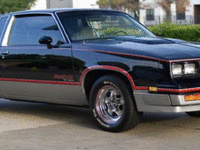 Image 4 of 17 of a 1983 OLDSMOBILE CUTLASS CALAIS HURST