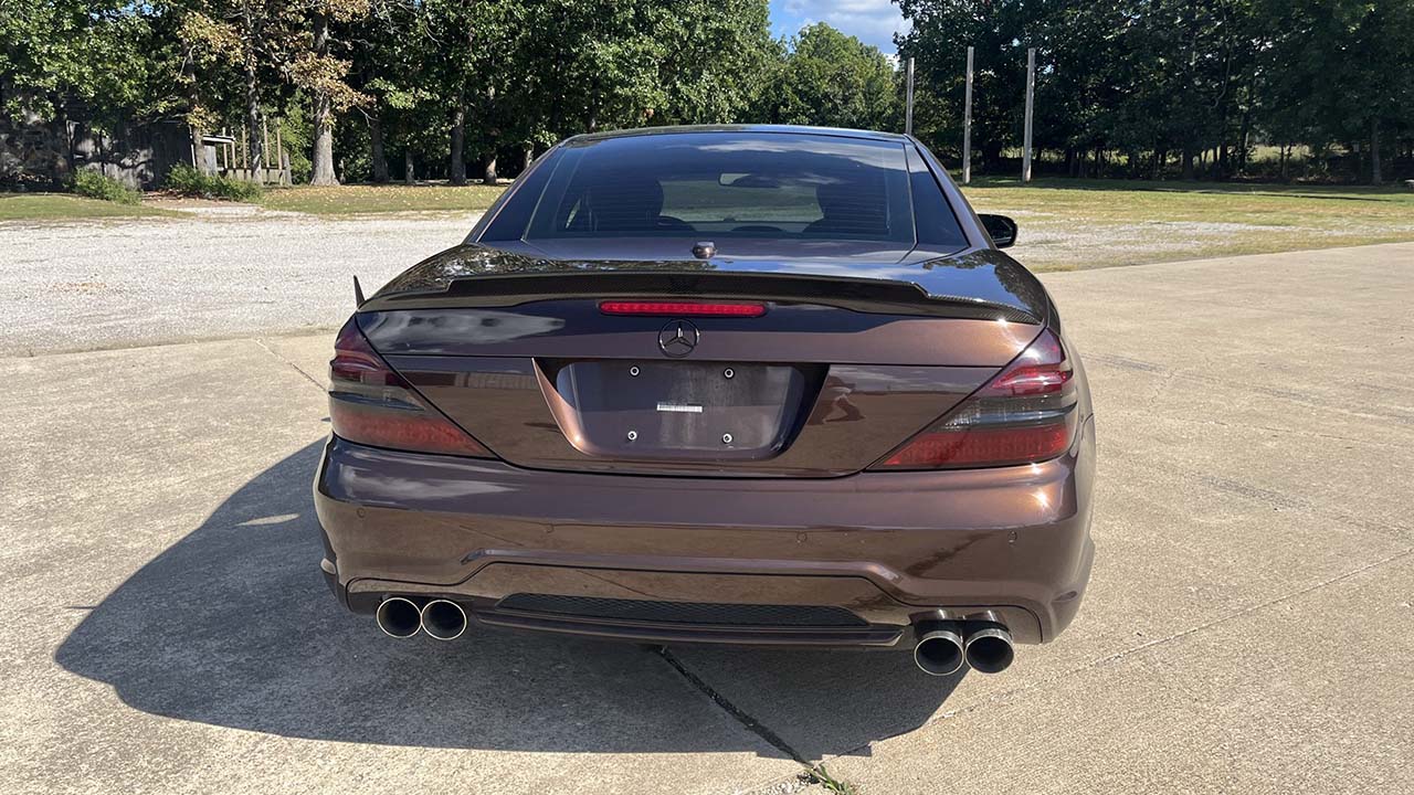 11th Image of a 2011 MERCEDES SL550