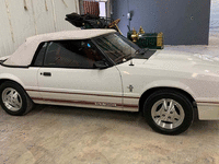 Image 3 of 10 of a 1984 FORD MUSTANG
