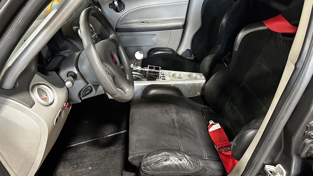 2nd Image of a 2009 CHEVROLET HHR PANEL LS