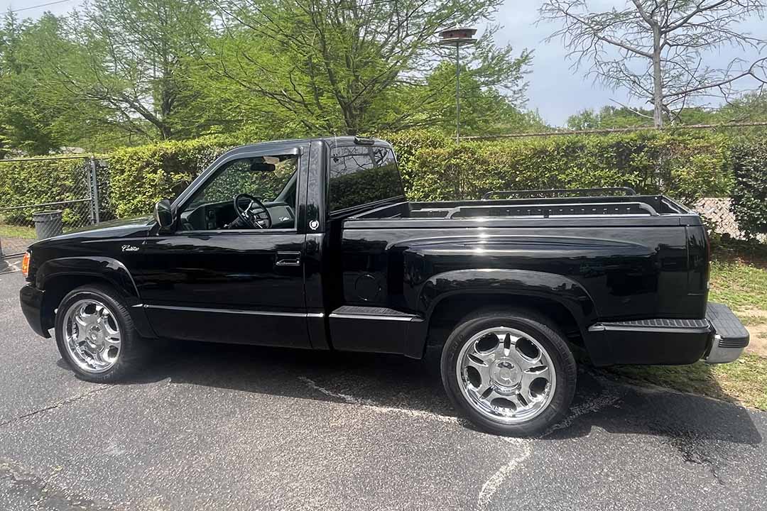 3rd Image of a 1990 GMC SIERRA C1500