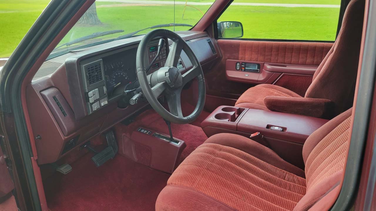 7th Image of a 1992 CHEVROLET BLAZER K1500