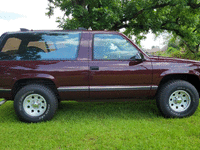 Image 5 of 11 of a 1992 CHEVROLET BLAZER K1500