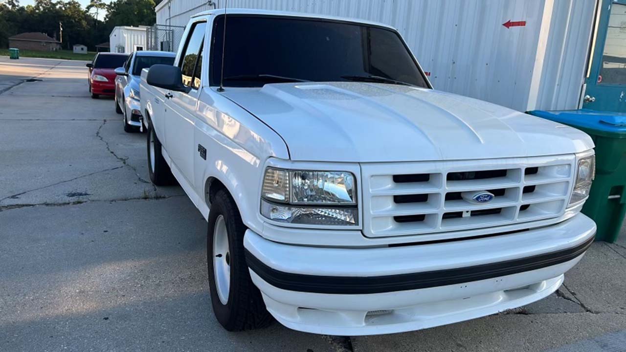 1st Image of a 1983 CADILLAC FLEETWOOD