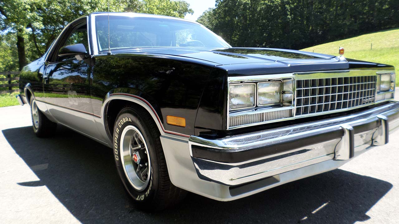 2nd Image of a 1987 CHEVROLET EL CAMINO