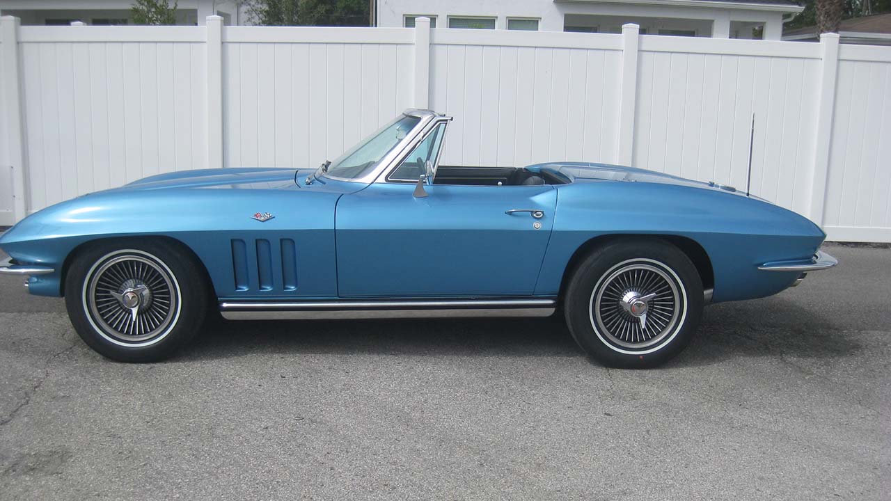 5th Image of a 1965 CHEVROLET CORVETTE