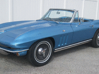 Image 2 of 9 of a 1965 CHEVROLET CORVETTE