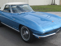 Image 3 of 9 of a 1965 CHEVROLET CORVETTE