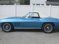 Image 5 of 9 of a 1965 CHEVROLET CORVETTE