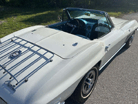 Image 3 of 26 of a 1965 CHEVROLET CORVETTE