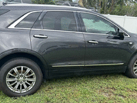 Image 3 of 17 of a 2017 CADILLAC XT5