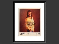 Image 1 of 1 of a N/A TRAVIS TRITT SIGNED PHOTO