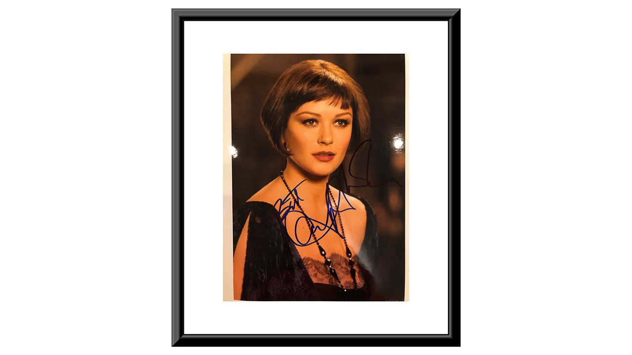 0th Image of a N/A CATHERINE ZETA-JONES SIGNED PHOTO