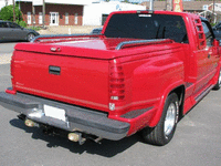 Image 4 of 19 of a 1998 CHEVROLET C1500