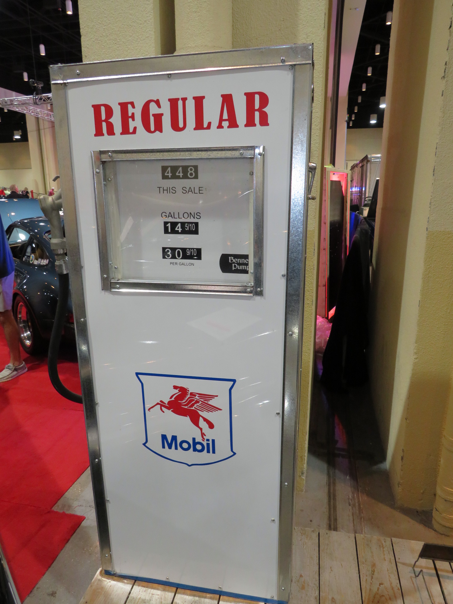 1st Image of a N/A MOBIL REPLICA GAS PUMP