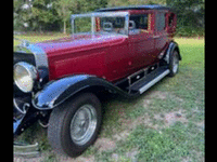 Image 2 of 14 of a 1930 CADILLAC LIMO