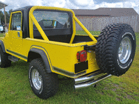 Image 3 of 8 of a 1981 JEEP SCRAMBLER CJ8