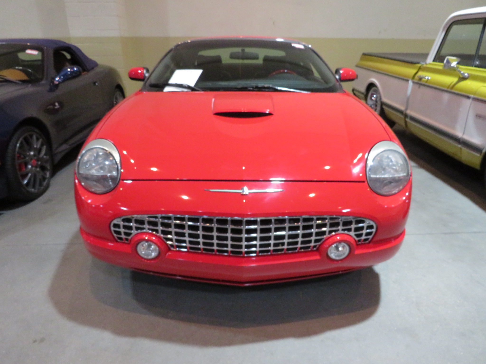 2nd Image of a 2004 FORD THUNDERBIRD