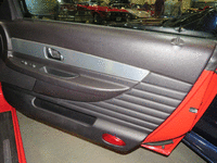 Image 8 of 11 of a 2004 FORD THUNDERBIRD