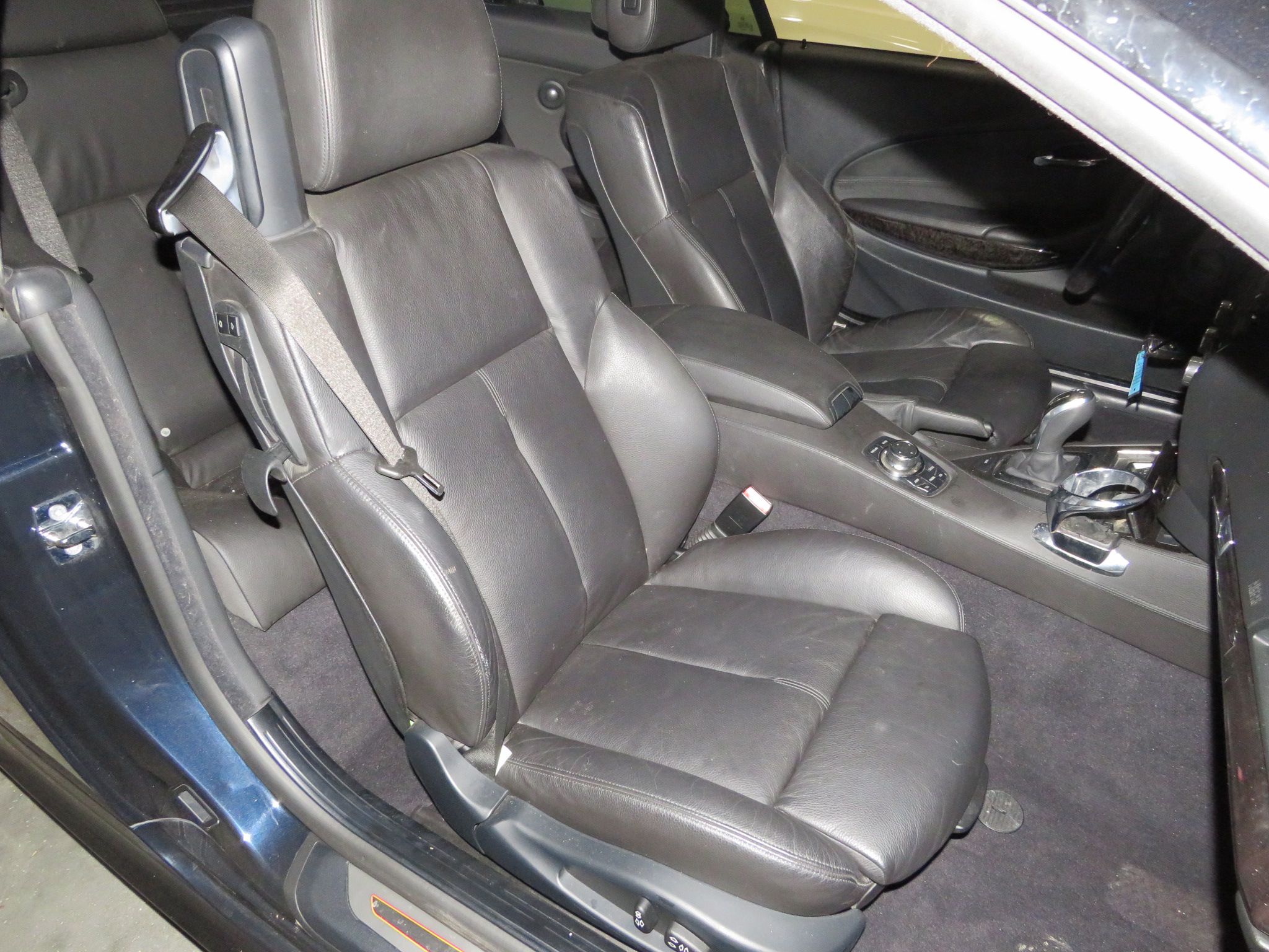 9th Image of a 2009 BMW 650I