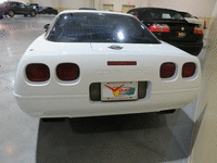 Image 4 of 14 of a 1994 CHEVROLET CORVETTE