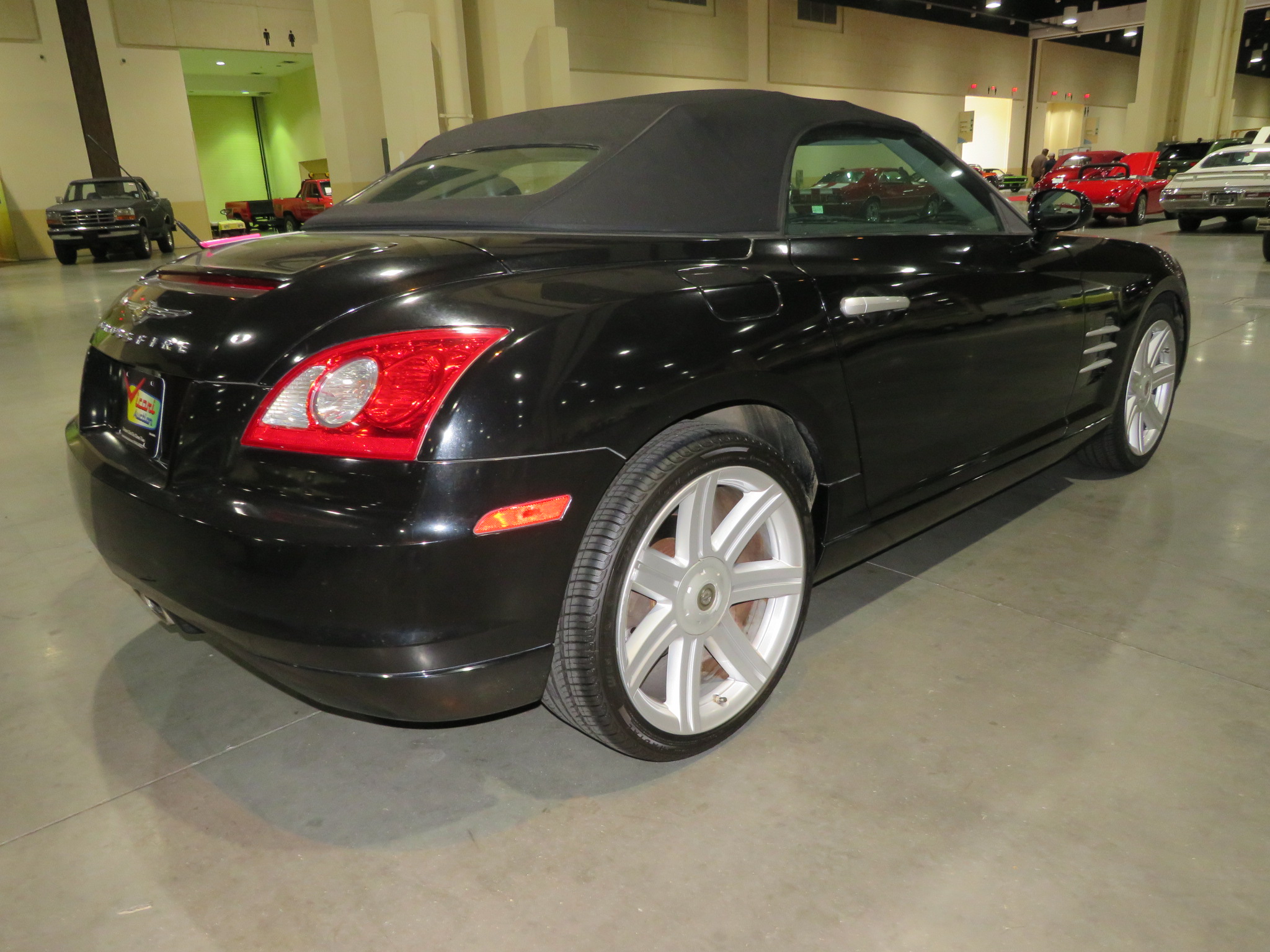 1st Image of a 2006 CHRYSLER CROSSFIRE