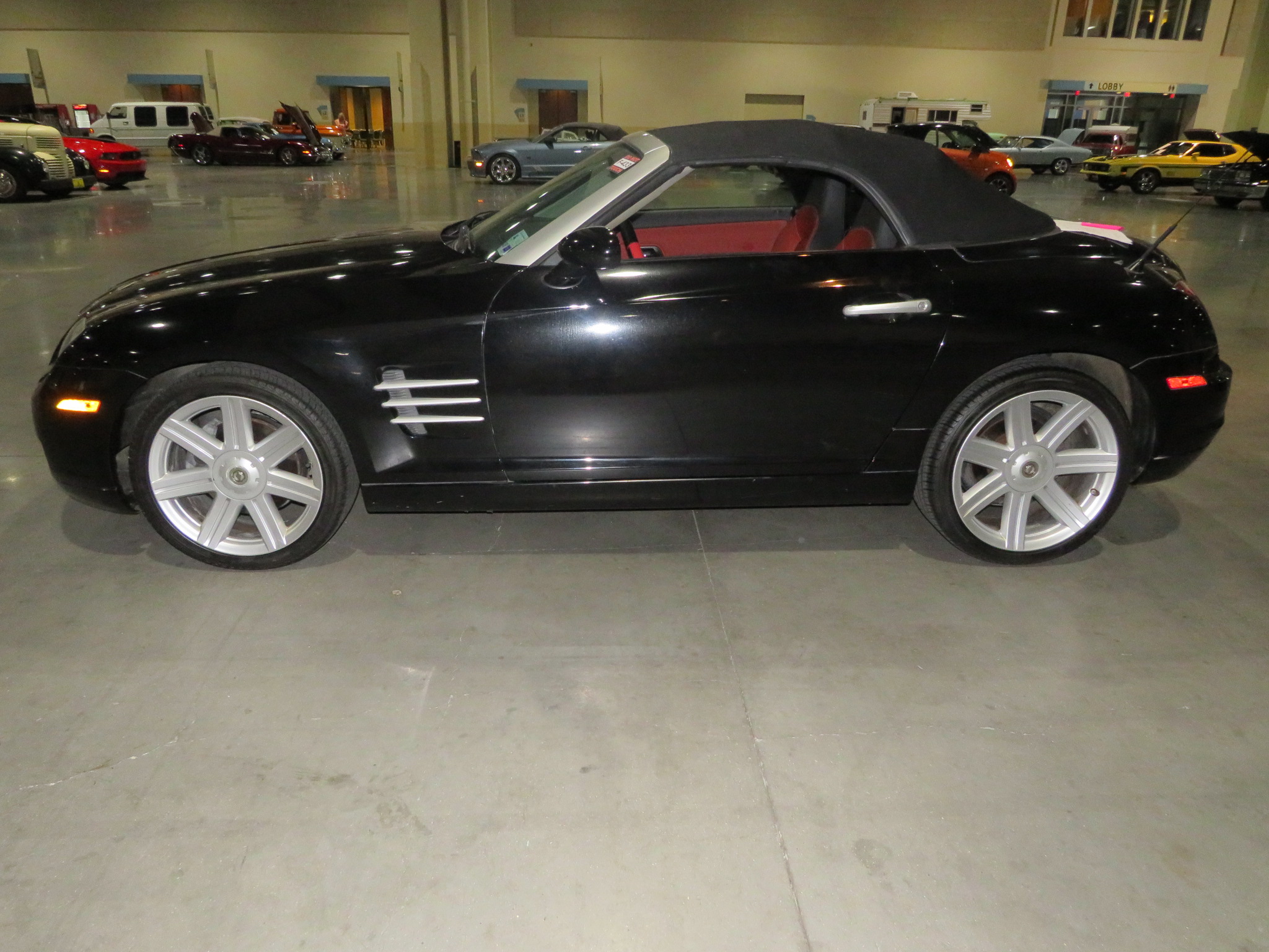 2nd Image of a 2006 CHRYSLER CROSSFIRE