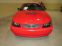 Image 4 of 13 of a 2004 FORD MUSTANG