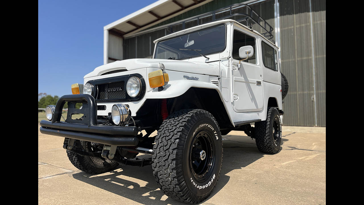2nd Image of a 1978 TOYOTA LAND CRUISER