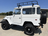 Image 8 of 28 of a 1978 TOYOTA LAND CRUISER