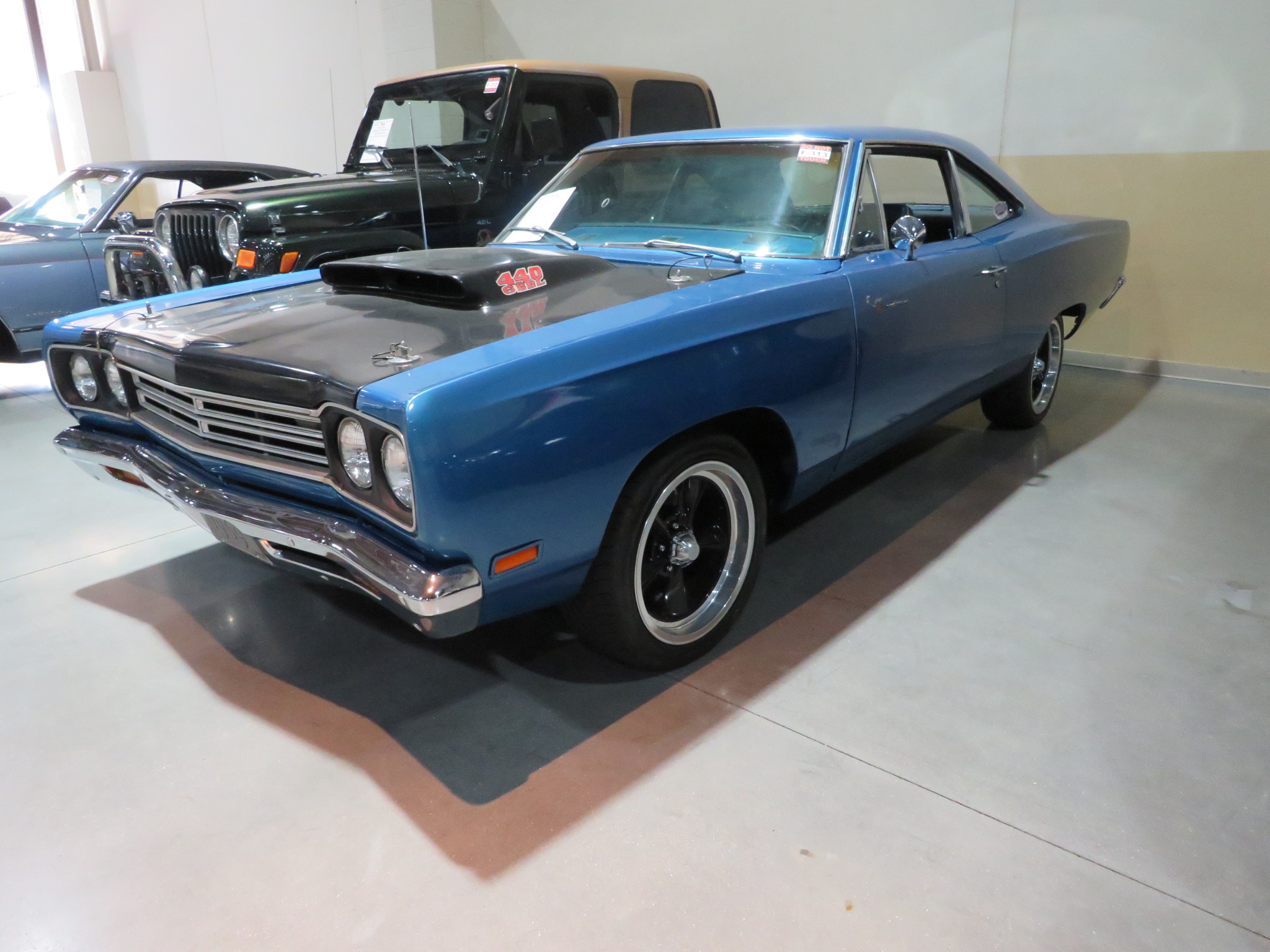 0th Image of a 1969 PLYMOUTH ROAD RUNNER