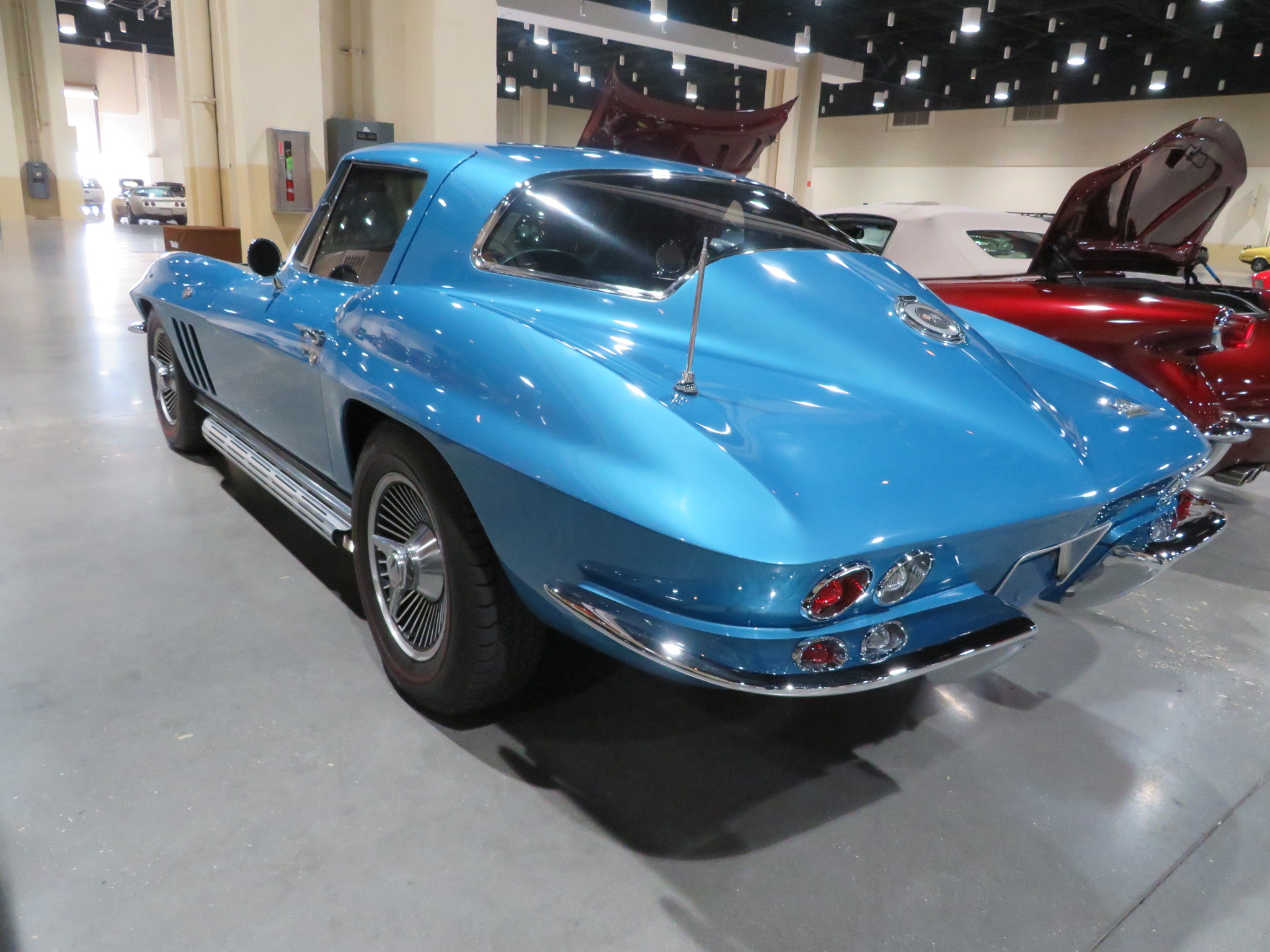 1st Image of a 1966 CHEVROLET CORVETTE