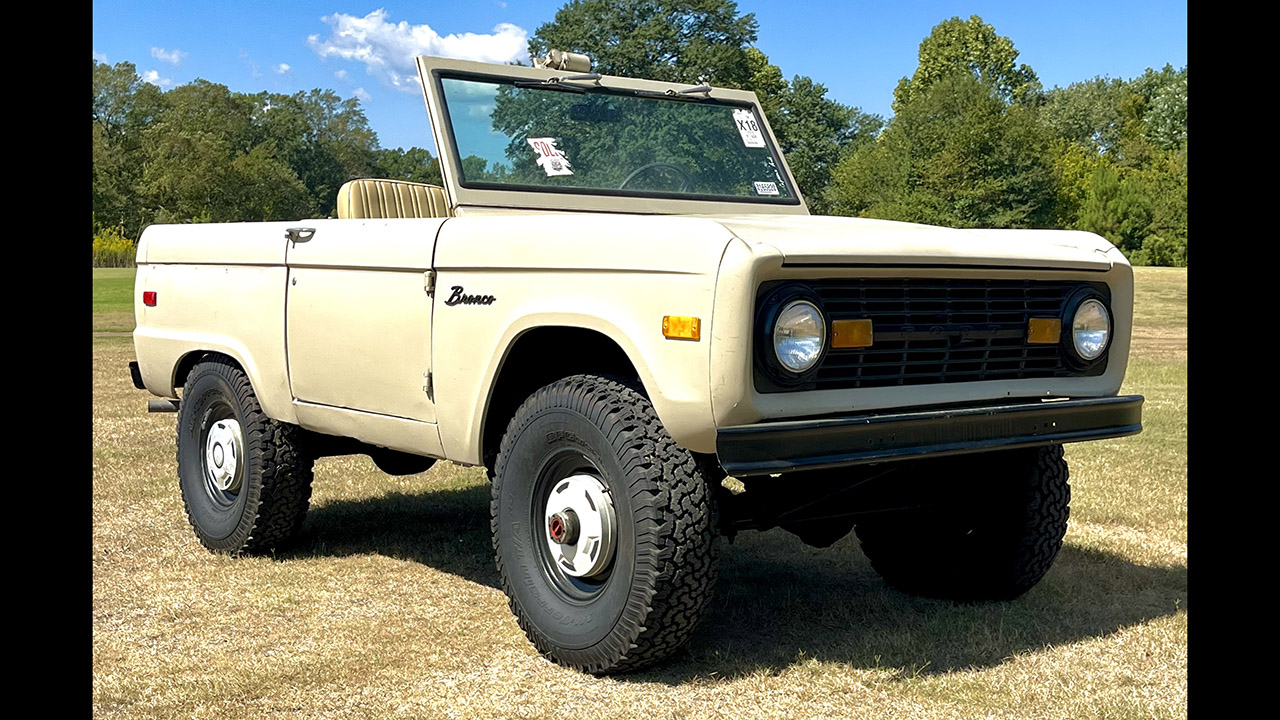 1st Image of a 1972 FORD BRONCO