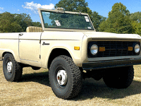 Image 2 of 9 of a 1972 FORD BRONCO