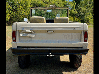 Image 5 of 9 of a 1972 FORD BRONCO