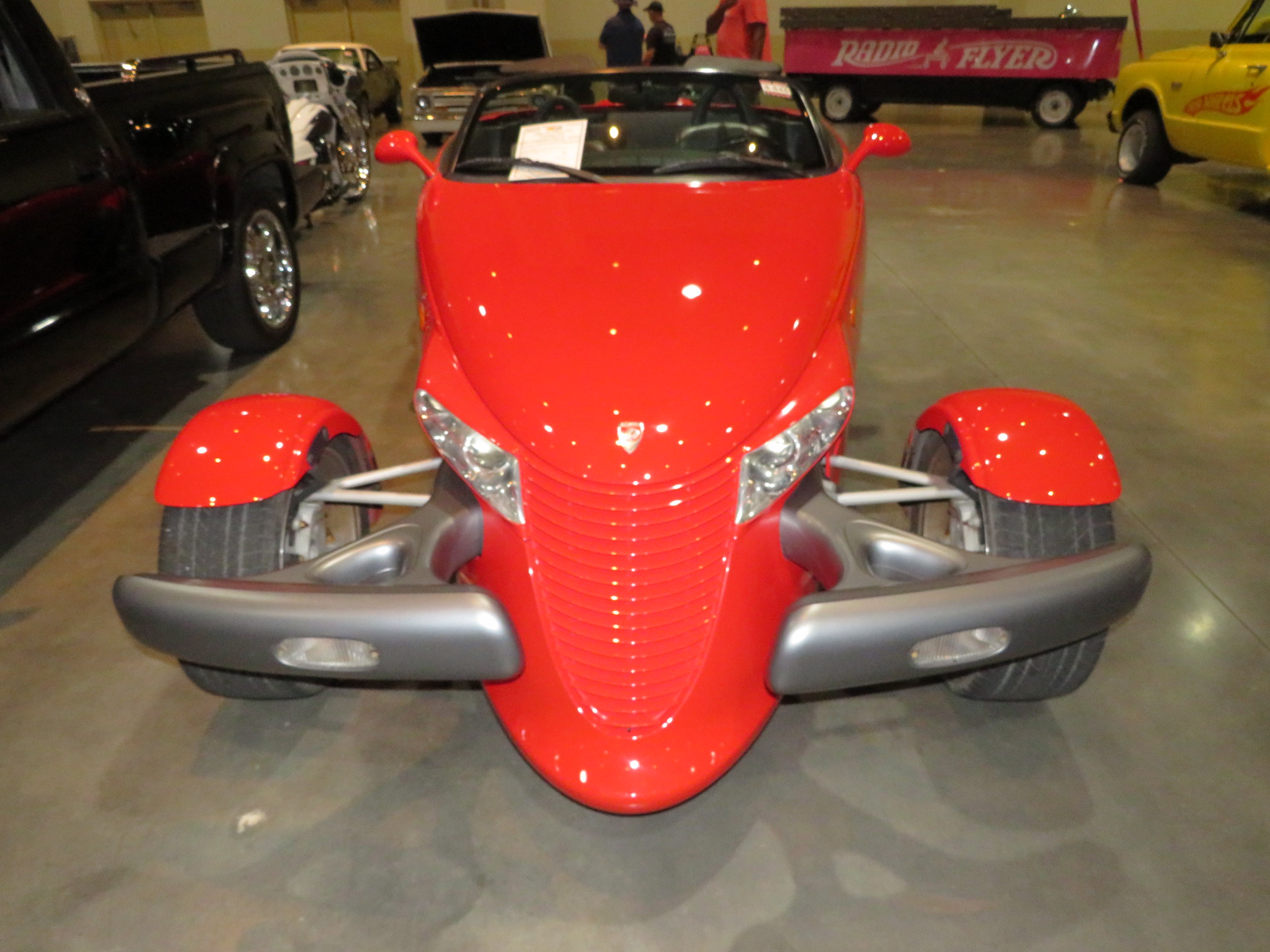 2nd Image of a 1999 PLYMOUTH PROWLER