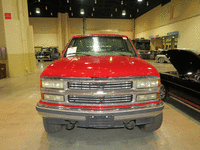 Image 3 of 13 of a 1998 CHEVROLET K1500