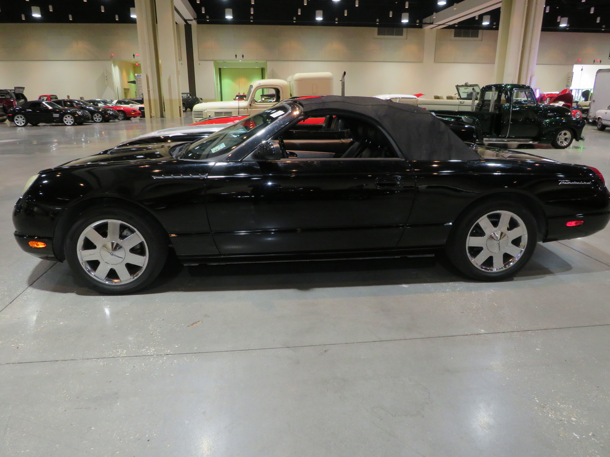 2nd Image of a 2003 FORD THUNDERBIRD