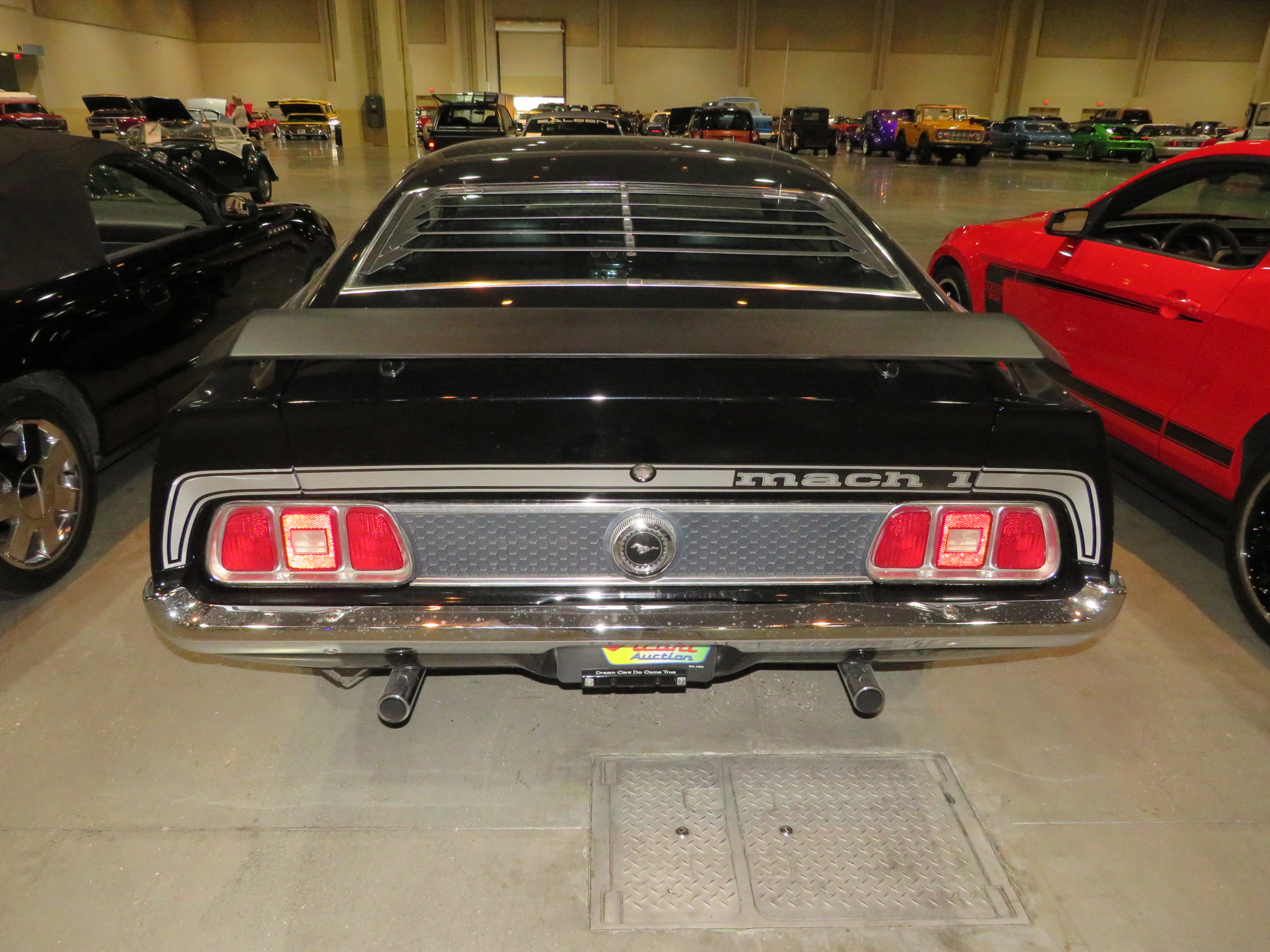 3rd Image of a 1973 FORD MUSTANG