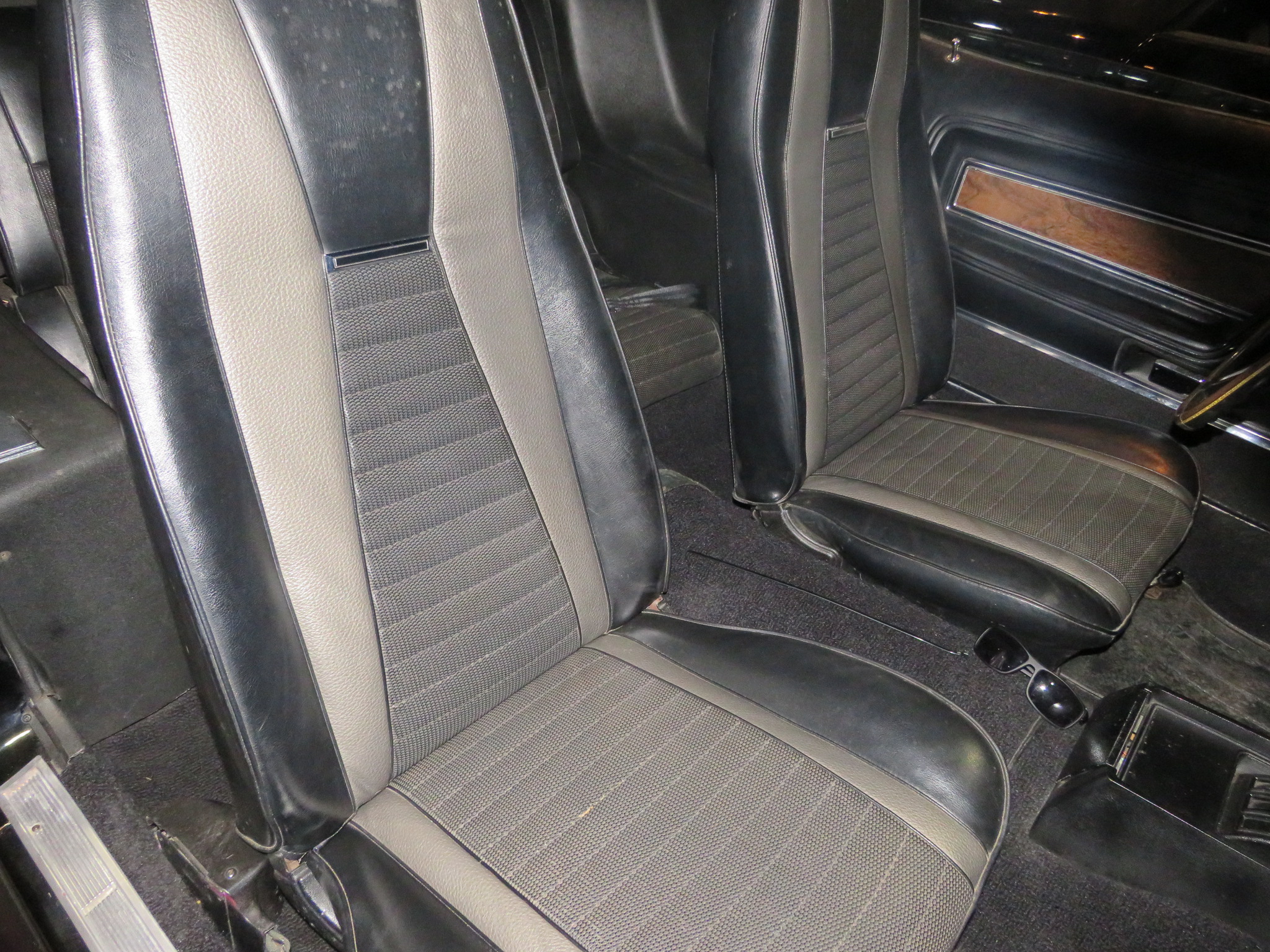 7th Image of a 1973 FORD MUSTANG