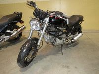 Image 1 of 5 of a 2001 DUCATI M750